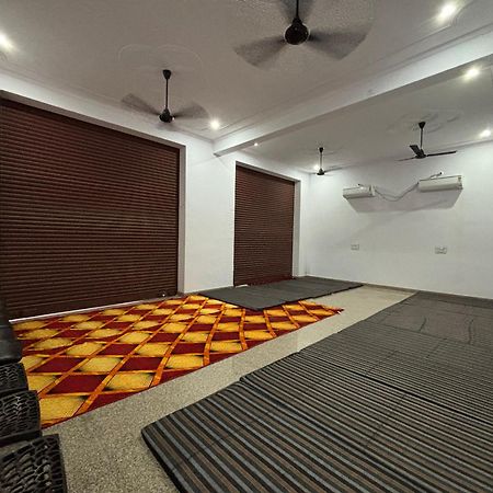 Hotel Raghunath Palace Khatu Ngoại thất bức ảnh